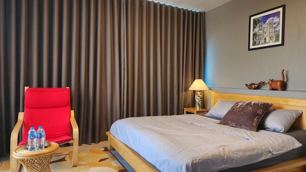 T Home Balcony Homestay Hanoi Bagian luar foto
