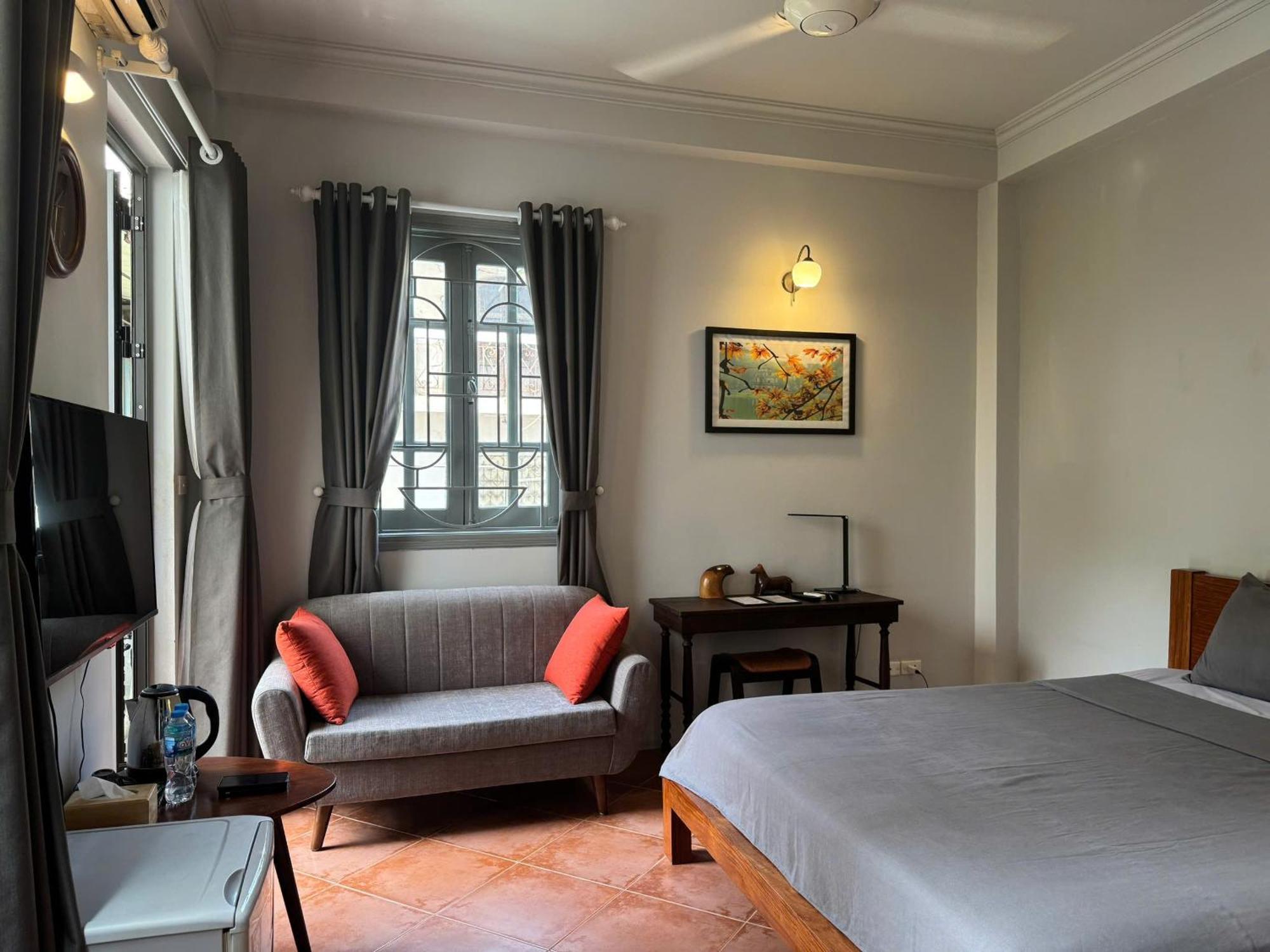 T Home Balcony Homestay Hanoi Bagian luar foto